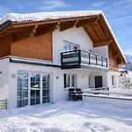 Haus Bergharmonie Apartment *